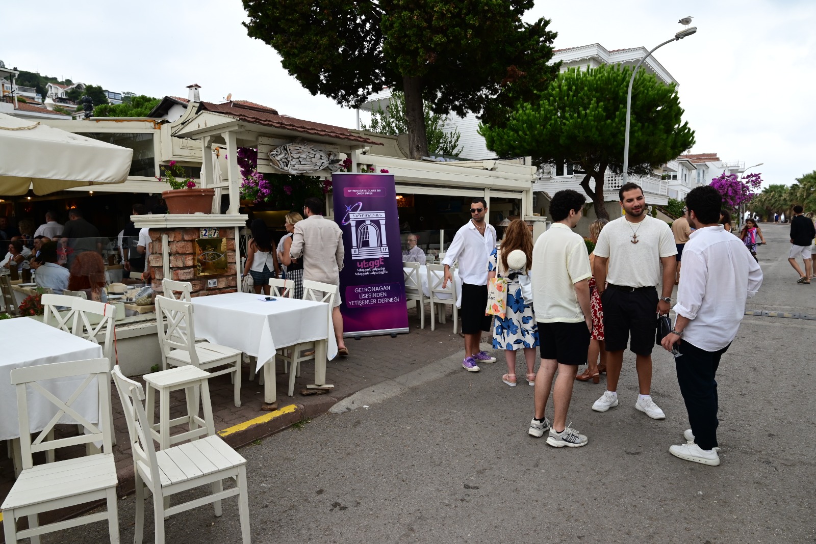 Getronagan Ruhuyla Buluşan Bir Kahvaltı ☕🥖 — fotoğraf 1
